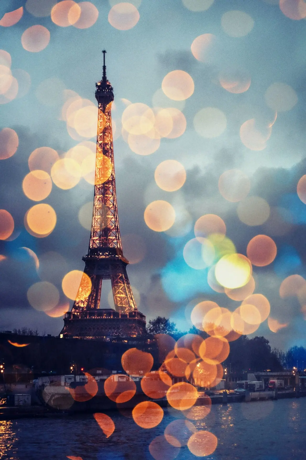 Lire la suite à propos de l’article 7 lieux incontournables à Paris